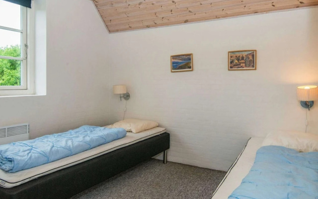 12 Person Holiday Home in Ulfborg