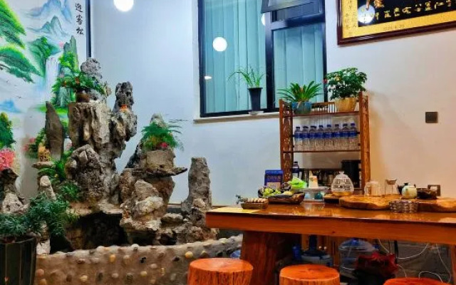 Dali Yuexi Yunqi Hotel (Zhou Hospital)