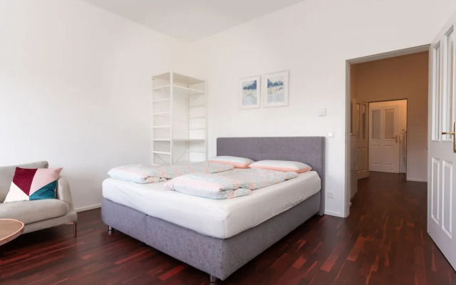 Comfortable Apartments Vienna 1100