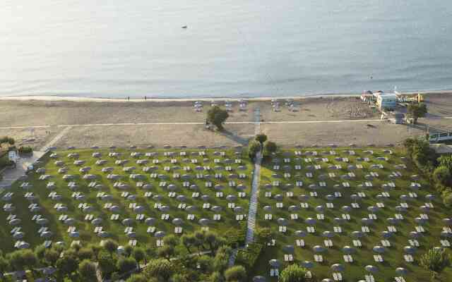 Apollo Beach