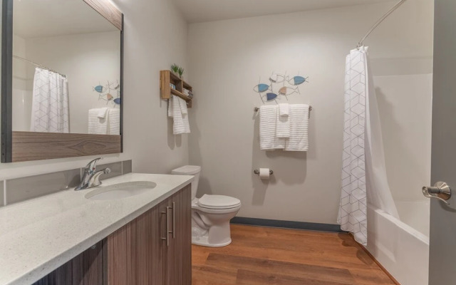 The Lodge Lake Chelan