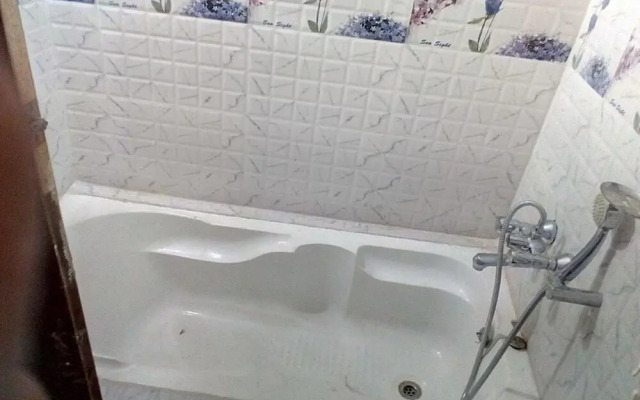 Janardan Homestay Puri