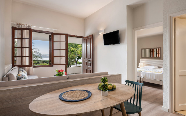 Alianthos Suites