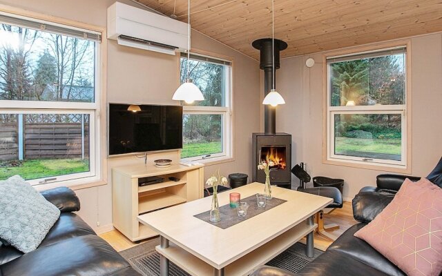 Modern Holiday Home With Whirlpool in Væggerløse