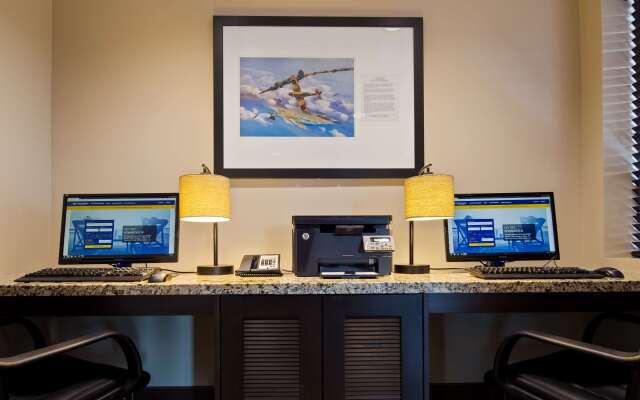 Best Western London Airport Inn & Suites