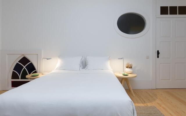 B28 Apartments