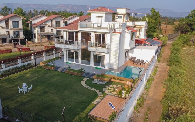 Vivanta Villa