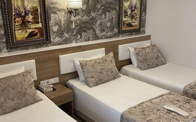 Polanin Hotel