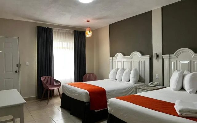 Hotel Los Robles