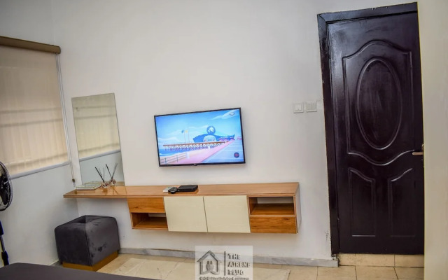 Stunning 1-bed Apartment in Lekki Phase 1