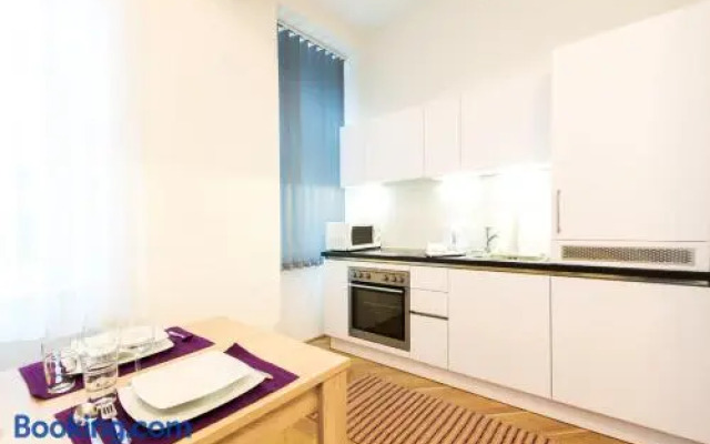 Living Like Home Apartments