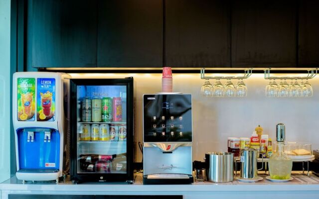 The Living Hotel SamutPrakan