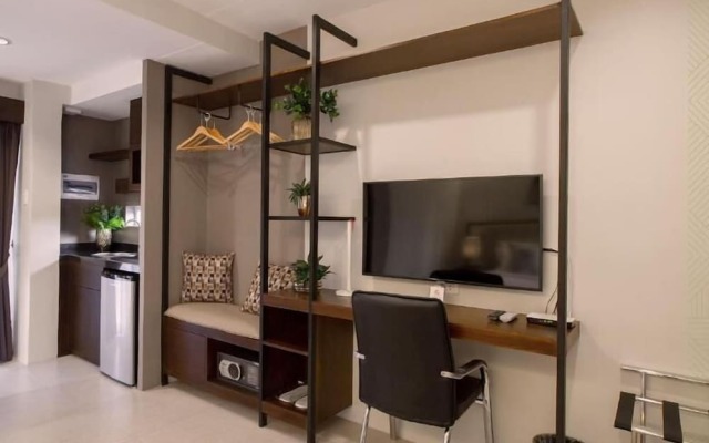 Rovira Suites