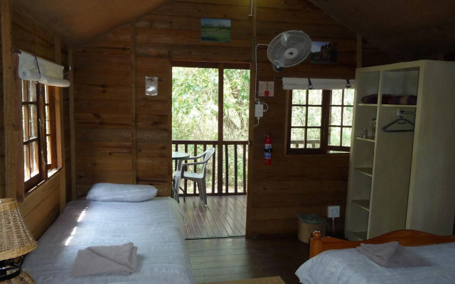 Isinkwe Backpackers Bushcamp