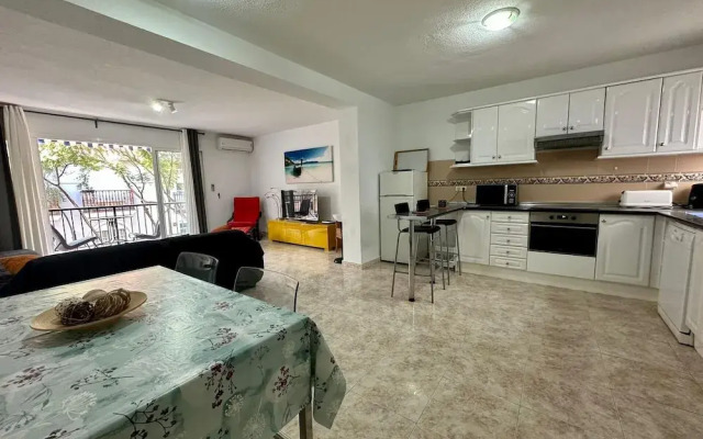 Charming 3-bed Apartment in Fuengirola