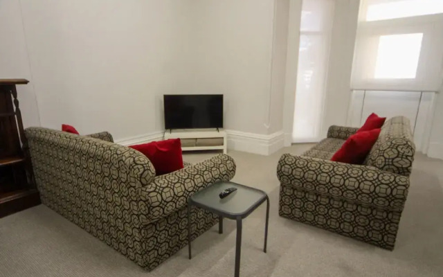 Seafield Tower Glenelg Apartment no 2