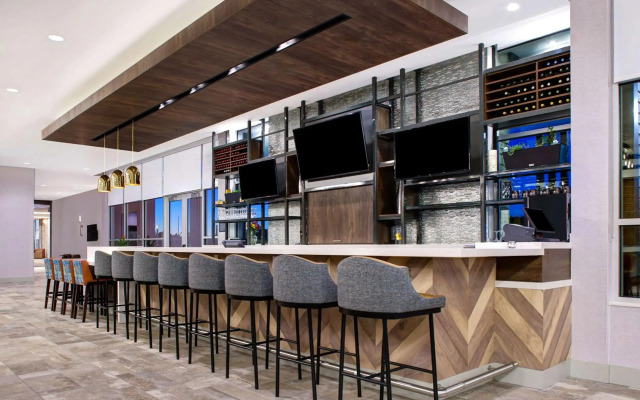 Hilton Garden Inn Cedar Rapids