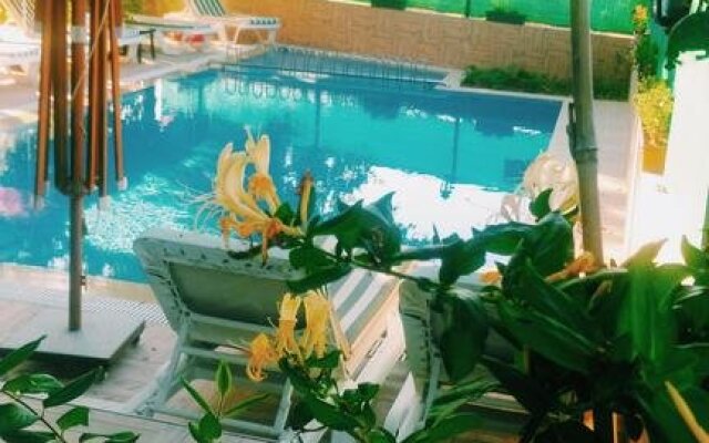 Gülce Family ApartHotel
