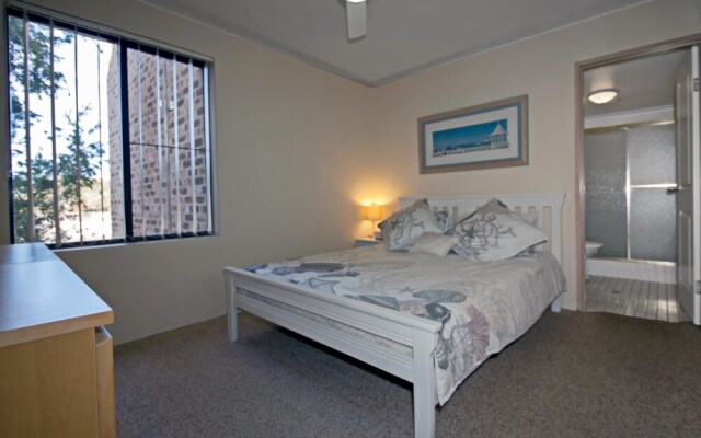 Bay Parklands, Unit 44/2 Gowrie Avenue