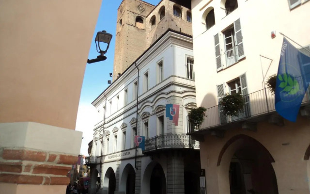 Via Pertinace 1 - Appartamento