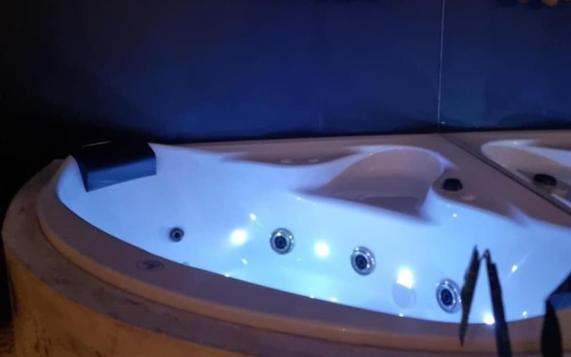 PJURE Boutique Hotel & SPA