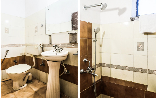 Avni Residency by OYO Rooms
