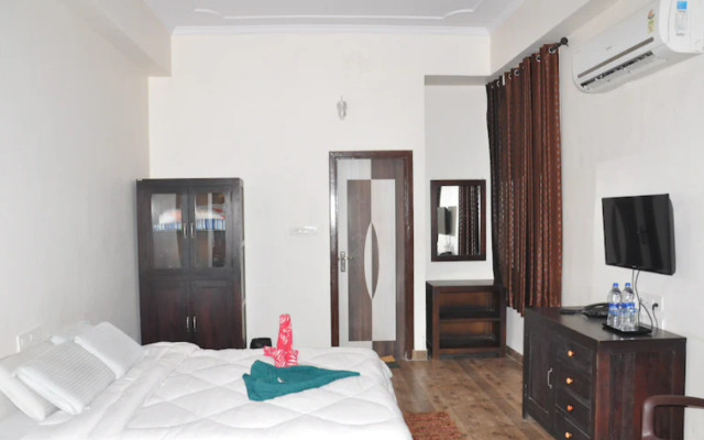 Hotel Anjani Dham