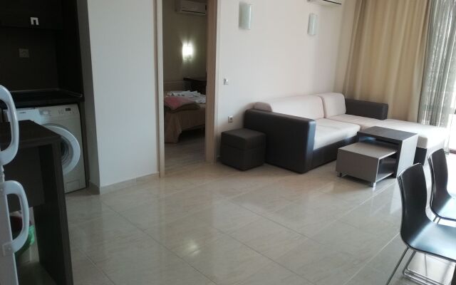 Star Dreams apartments