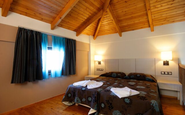 Theros Hotel