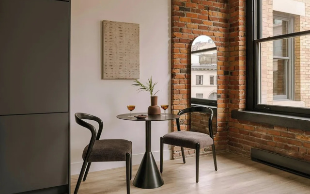 Sonder by Marriott Bonvoy Apollon Apartments Old Montreal