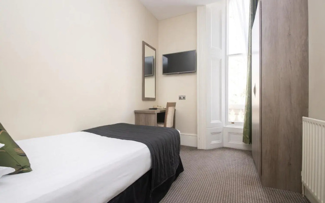 Kensington Gardens Hotel