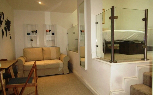 Cozy Private Double En-suite - 2