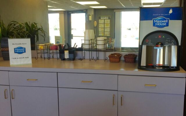 Travelers Inn Elizabeth City