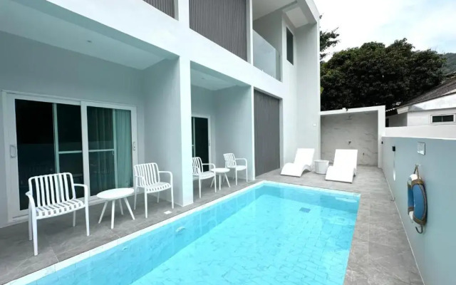Kata Place Hotel
