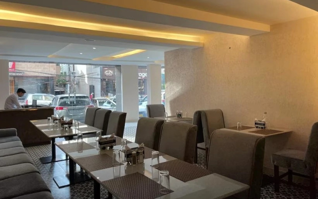 Hotel Santoor