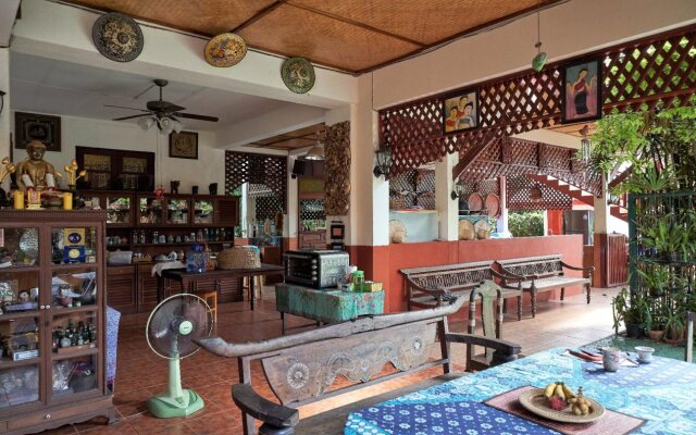 Golden Teak Home Resort