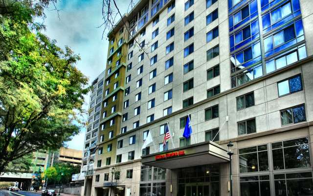 Hilton Garden Inn Bethesda Downtown