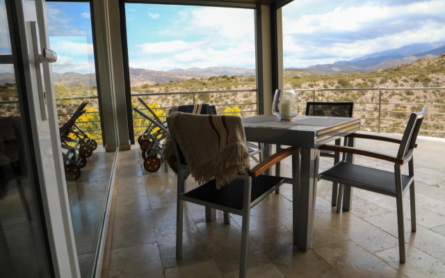 El Carmelo Mountain Lodge