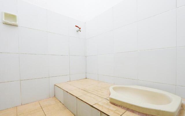 SPOT ON 2422 Hotel Moga Sari