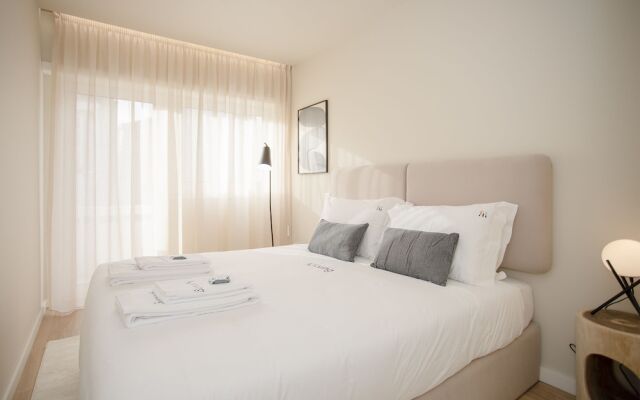 Liiiving in Porto-Uptown Pearl Apartment