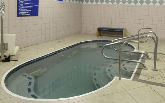 Marigot Beach Suites