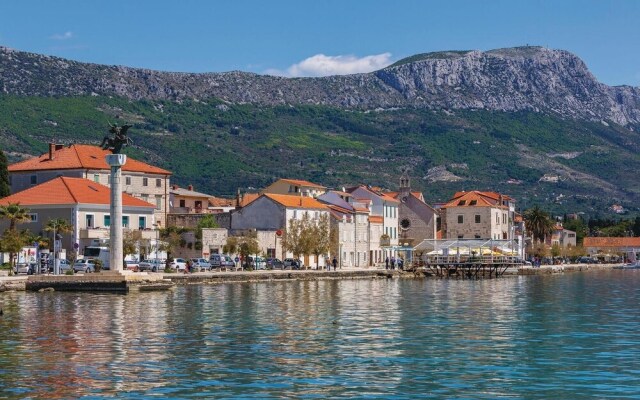 Stunning Home in Kastel Stari With Wifi and 1 Bedrooms