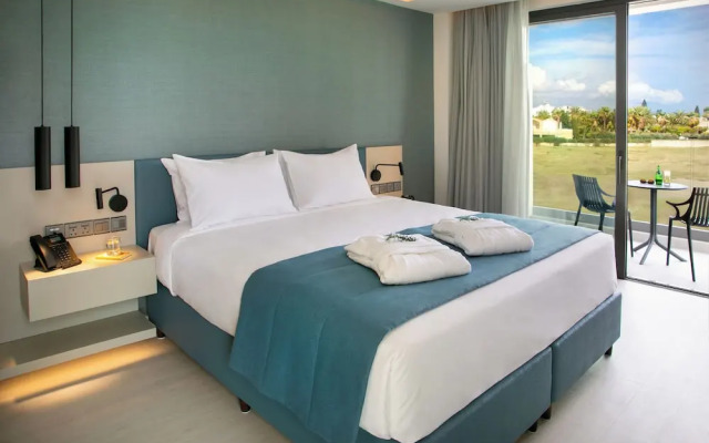 Mercure Larnaca Beach Resort