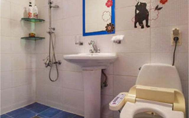 Casa Seorak Bed and Breakfast