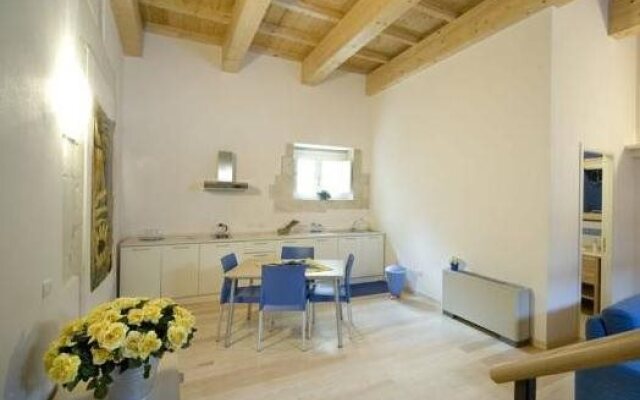 NotArt ApartHotel