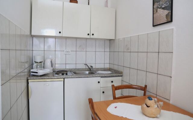 Apartments Nikolina Lumbarda
