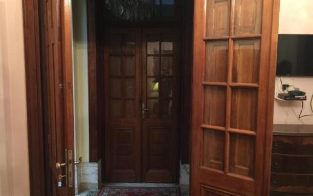 Habitaciones De Categoria En Casa Centrica De Montevideo