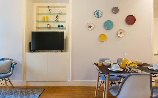 LovelyStay - Cozy 3BDR Apartment in Estrela