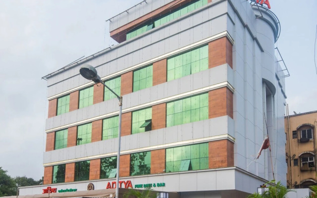 OYO 16718 Hotel Aditya Residency