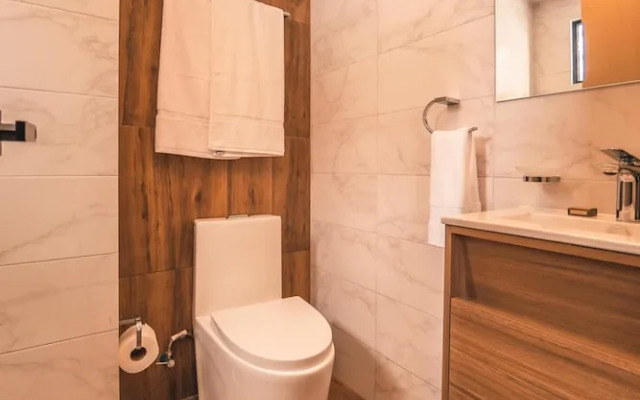 Flat in Piantini With Breakfast Included 207